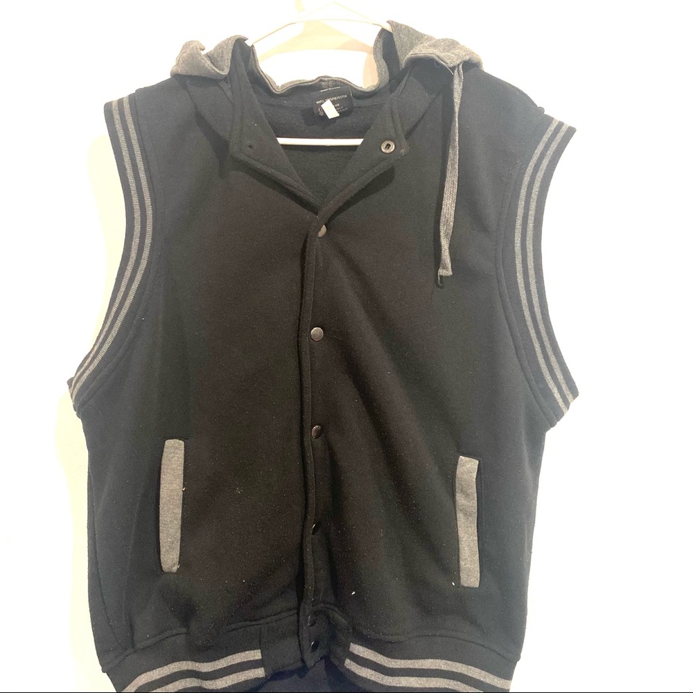 Men’s Sweater Vest